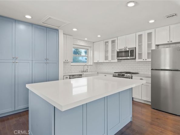 732 N Crescent Heights, Los Angeles CA 90046