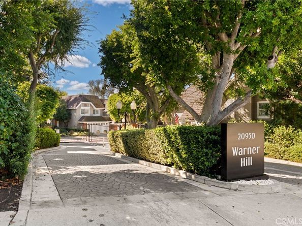 20950 Oxnard Street 54, Woodland Hills CA 91367