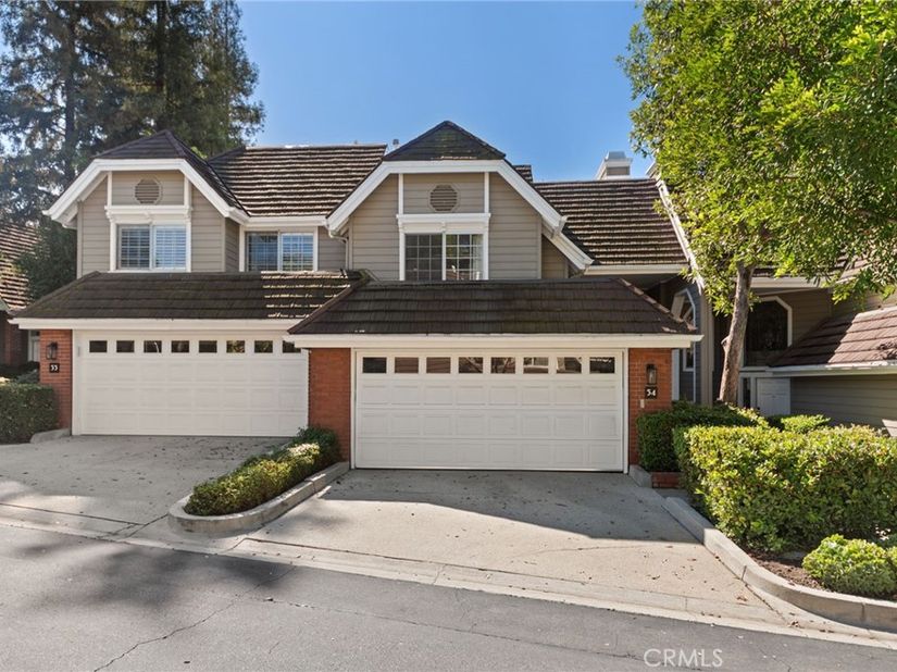 20950 Oxnard Street 54, Woodland Hills, CA 91367 - For Sale