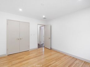 8581 Owensmouth, Canoga Park CA 91304