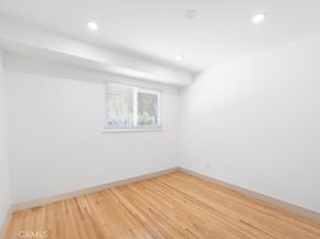 8581 Owensmouth, Canoga Park CA 91304