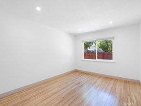 8581 Owensmouth, Canoga Park CA 91304