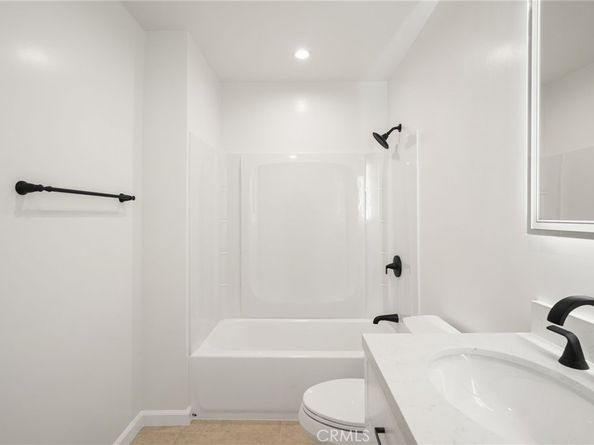 1523 Rock Glen Avenue, Glendale CA 91205