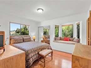 4772 Excelente Drive, Woodland Hills CA 91364