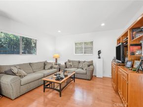 4772 Excelente Drive, Woodland Hills CA 91364