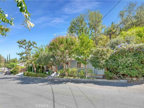 4772 Excelente Drive, Woodland Hills CA 91364