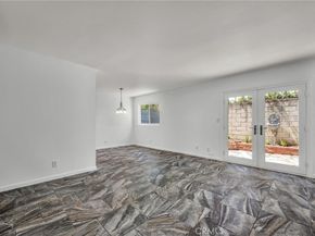 21333 Lassen Street 6H, Chatsworth CA 91311