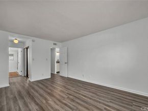 21333 Lassen Street 6H, Chatsworth CA 91311