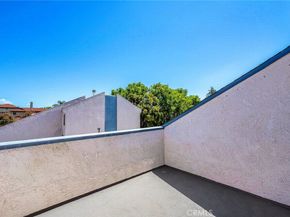 21333 Lassen Street 6H, Chatsworth CA 91311