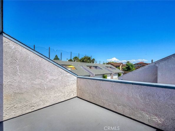 21333 Lassen Street 6H, Chatsworth CA 91311