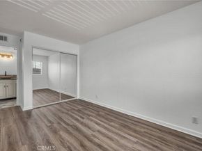 21333 Lassen Street 6H, Chatsworth CA 91311