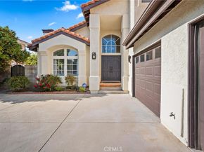 17543 Saticoy St, Northridge CA 91325