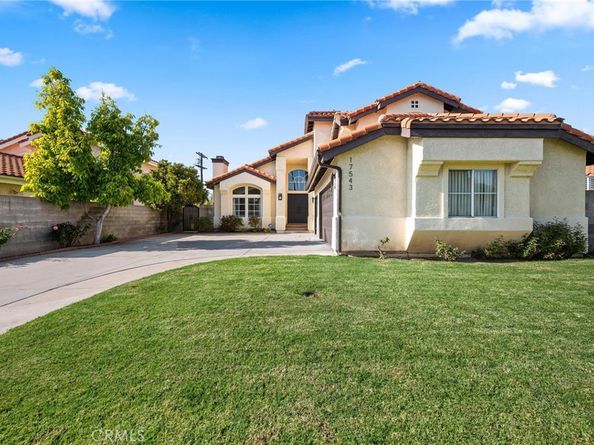 17543 Saticoy St, Northridge CA 91325