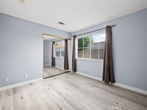 17543 Saticoy St, Northridge CA 91325