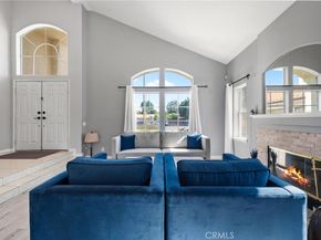 17543 Saticoy St, Northridge CA 91325