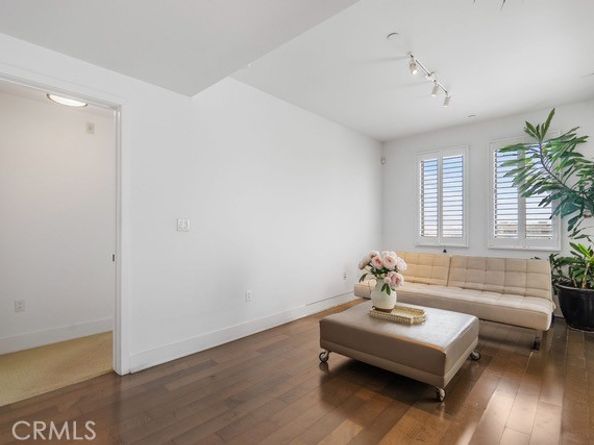 1817 Prosser Avenue 503, Los Angeles CA 90025