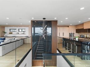 214 El Porto Street, Manhattan Beach CA 90266