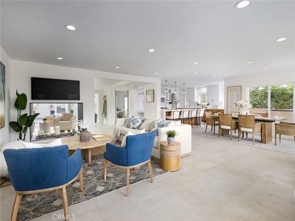 320 Calle Mayor, Redondo Beach CA 90277