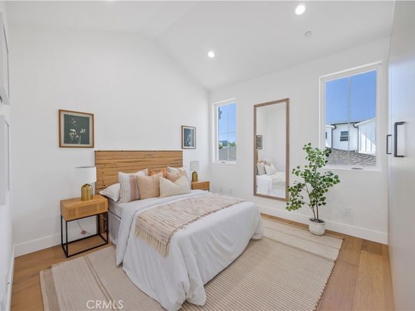 2420 Ives Lane A, Redondo Beach CA 90278