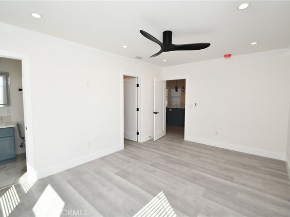 500 W Buckthorn Street, Inglewood CA 90301