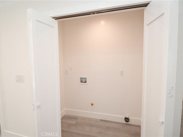 500 W Buckthorn Street, Inglewood CA 90301