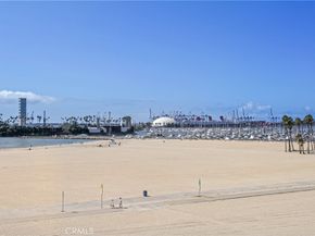 1 3rd Pl 2, Long Beach CA 90802