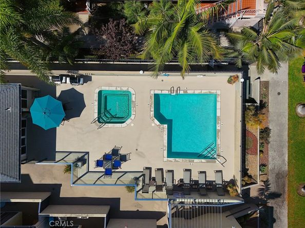 1 3rd Pl 2, Long Beach CA 90802