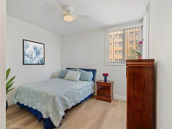 1 3rd Pl 2, Long Beach CA 90802