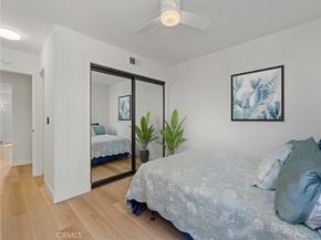 1 3rd Pl 2, Long Beach CA 90802