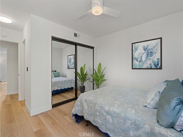 1 3rd Pl 2, Long Beach CA 90802