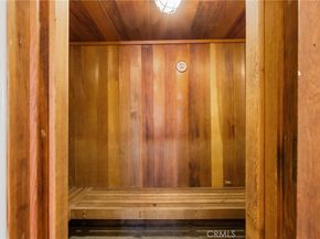 1 3rd Pl 2, Long Beach CA 90802