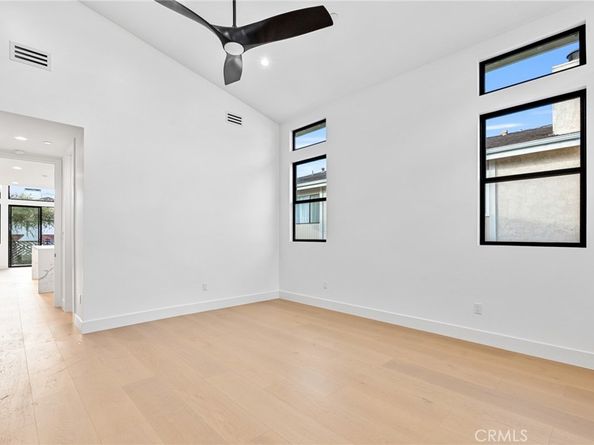 110 S Irena Avenue A, Redondo Beach CA 90277