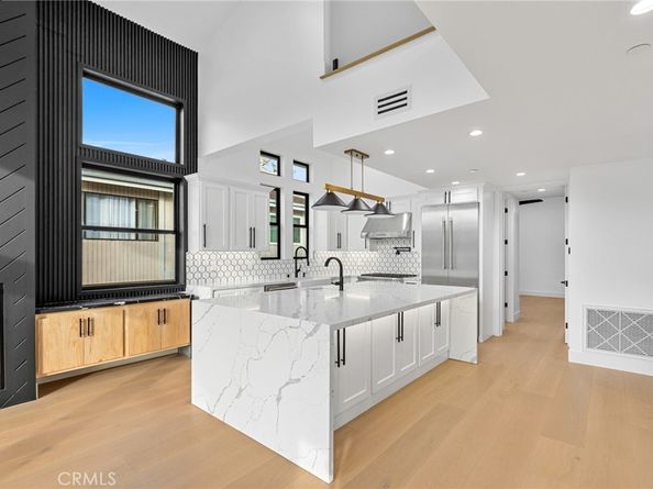 110 S Irena Avenue A, Redondo Beach CA 90277