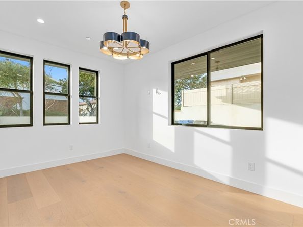 110 S Irena Avenue A, Redondo Beach CA 90277