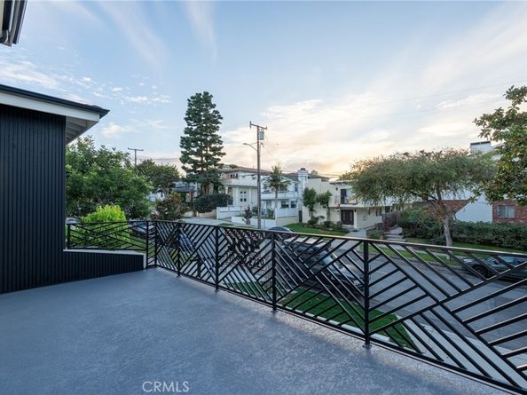 110 S Irena Avenue A, Redondo Beach CA 90277