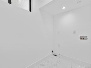 110 S Irena Avenue A, Redondo Beach CA 90277