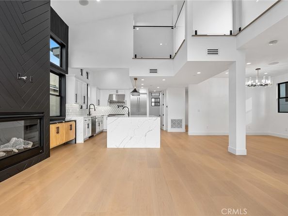 110 S Irena Avenue A, Redondo Beach CA 90277