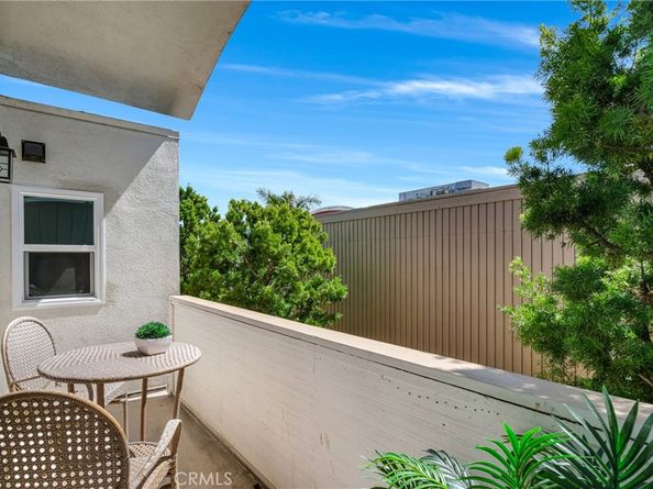 13241 FIJI Way C, Marina Del Rey CA 90292