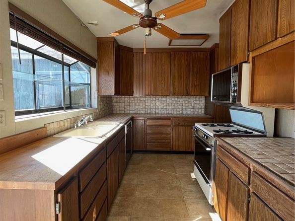 2004 Ripley Avenue, Redondo Beach CA 90278