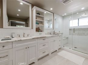 1 Santa Rosa Court, Manhattan Beach CA 90266