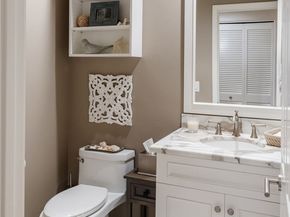 1 Santa Rosa Court, Manhattan Beach CA 90266