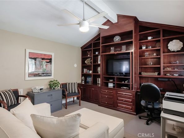 1 Santa Rosa Court, Manhattan Beach CA 90266