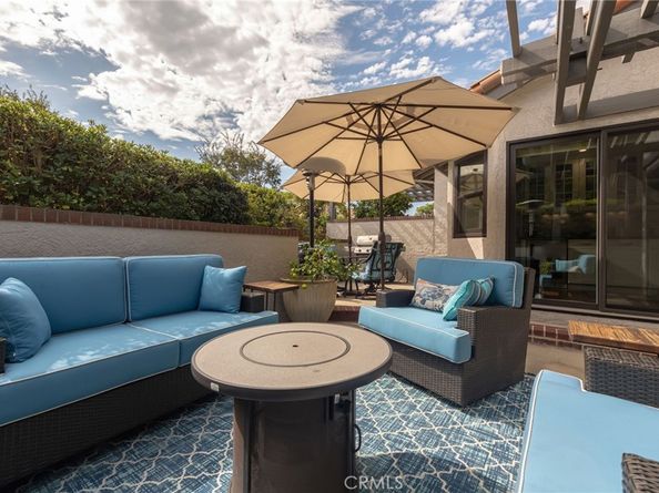 1 Santa Rosa Court, Manhattan Beach CA 90266