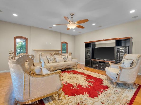 116 Termino, Long Beach CA 90803