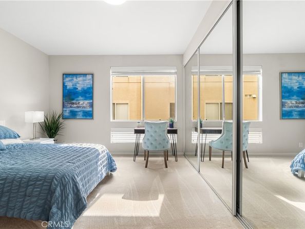 1927 Glendon 301, Los Angeles CA 90025