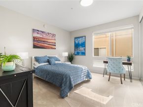 1927 Glendon 301, Los Angeles CA 90025