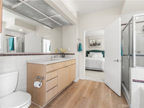 1927 Glendon 301, Los Angeles CA 90025