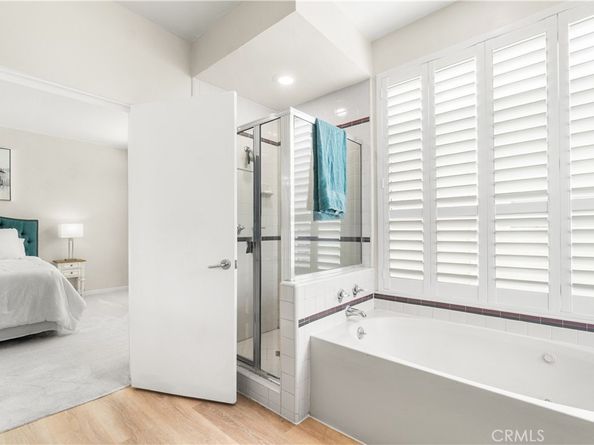 1927 Glendon 301, Los Angeles CA 90025