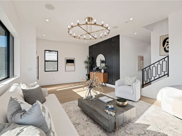 810 El Redondo Avenue, Redondo Beach CA 90277