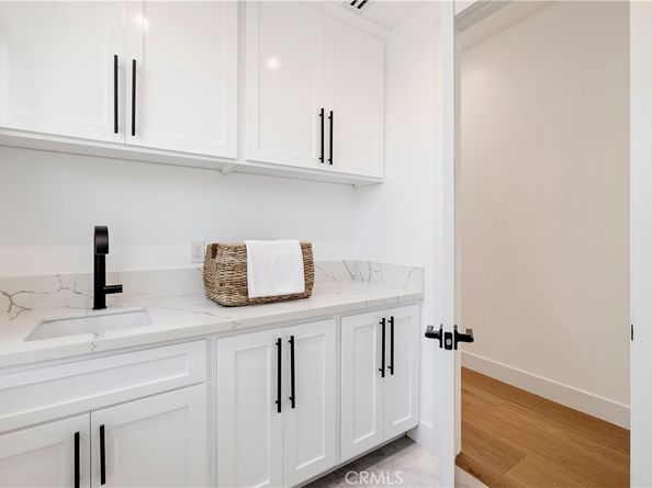 810 El Redondo Avenue, Redondo Beach CA 90277